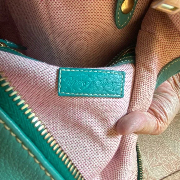 Handbag - Picture 9 of 9